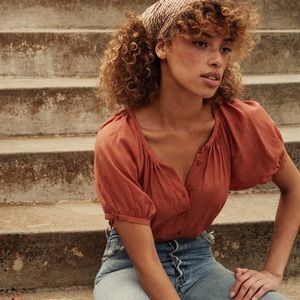 Dôen June Top in Tierra